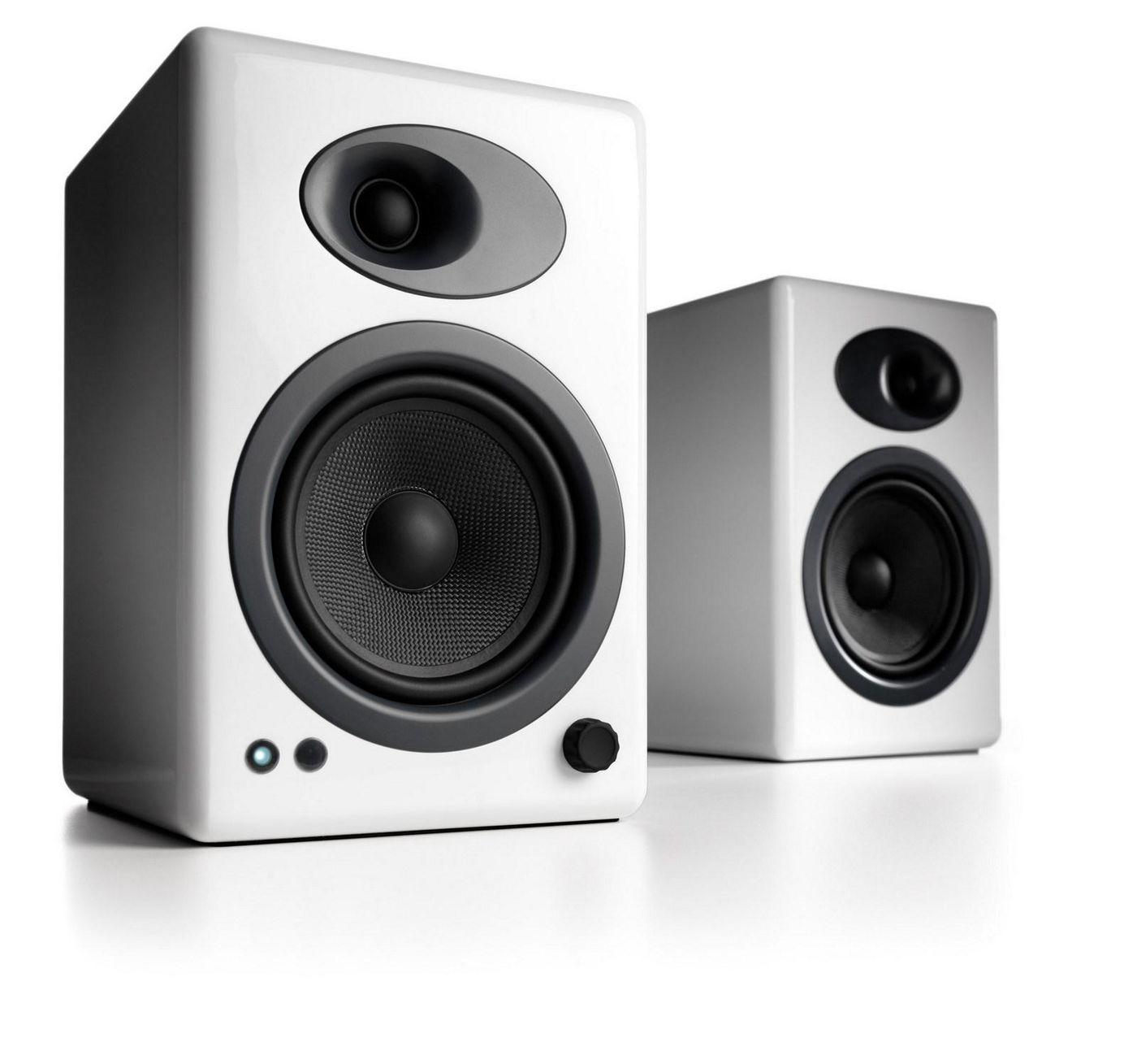 Audioengine A5+ Belaidės kolonėlės (pora, baltos spalvos)