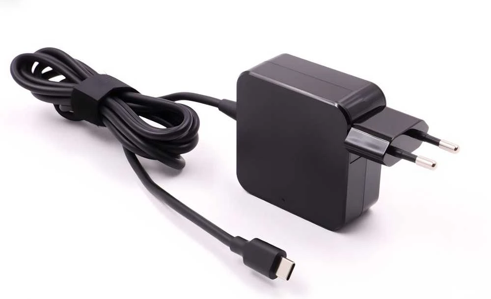 Coreparts 45W USB-C nešiojamojo kompiuterio įkroviklis