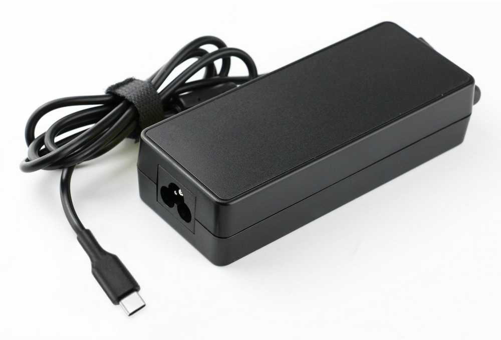 Įkroviklis CoreParts PD3.0 65W USB-C 3-3.25 A (MBXUSBC-AC0033)