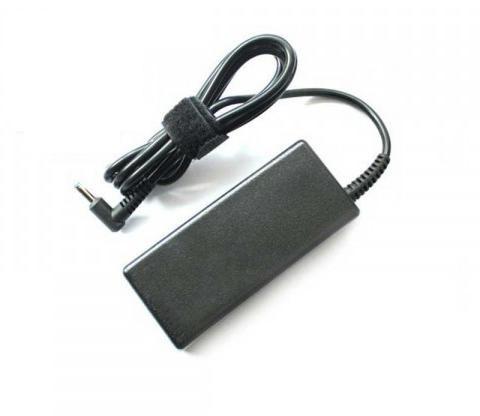 Hewlett Packard (HP) Nešiojamojo kompiuterio maitinimo adapteris HP 45 W, (740015-004)
