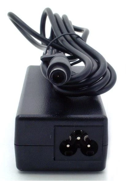 Hewlett Packard (HP) Nešiojamojo kompiuterio maitinimo adapteris HP 65 W, 18.5 V (751889-001)