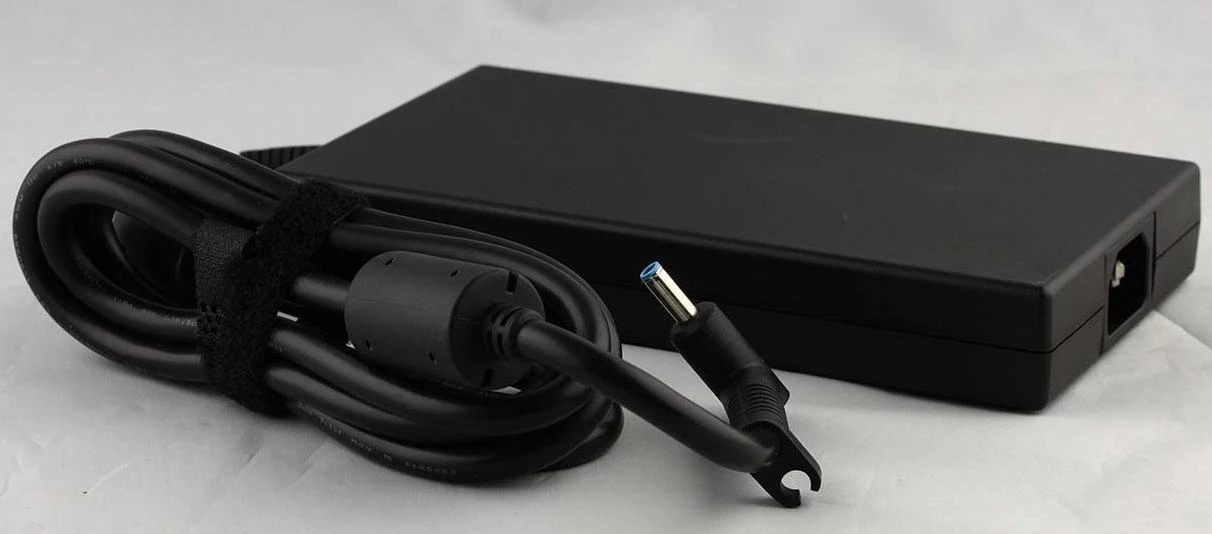 HP 200W maitinimo adapteris su mėlyna jungtimi