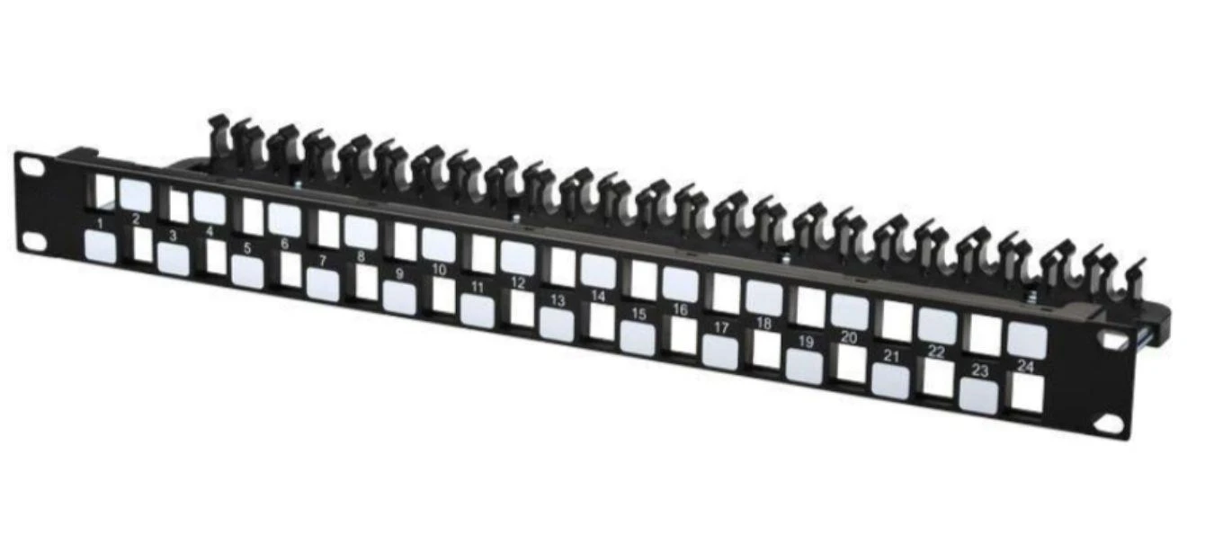 Switch Lanview 24-jungtys UTP Cat6a pleistras