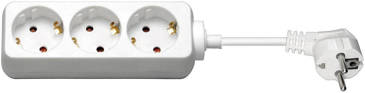 MicroConnect 3 Schuko lizdai 1.8M balta