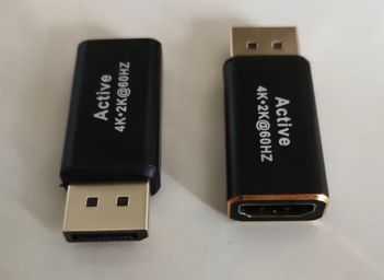 „MicroConnect“ DisplayPort ir HDMI adapteriai