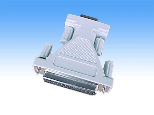 „MicroConnect DB-9“ – DB-25, Baltas (ADA925F)