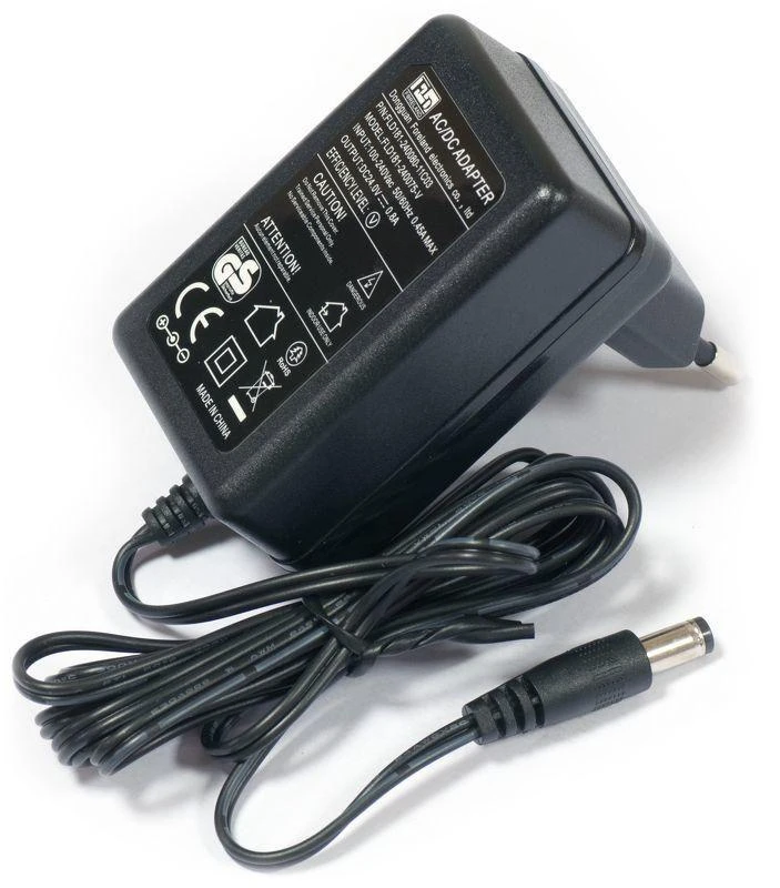 MikroTik 18POW adapteris su laidu