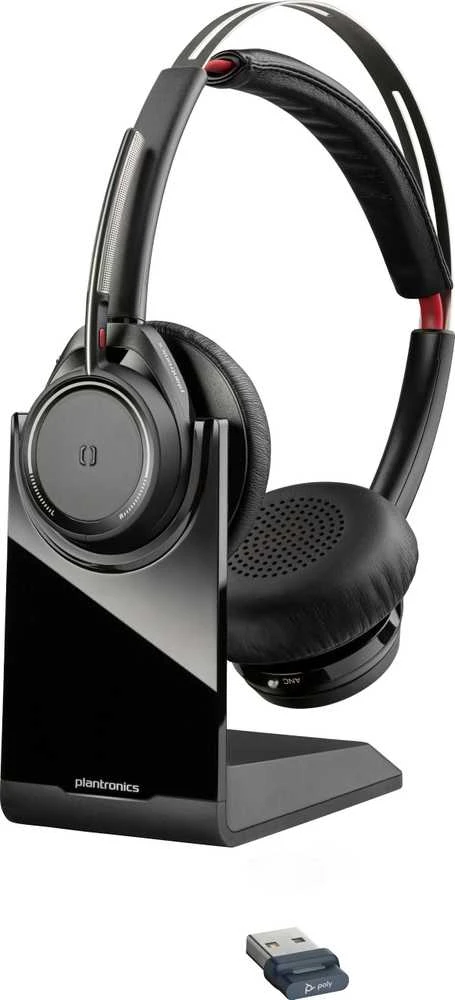 Plantronics „Poly“ stalinio kompiuterio įkrovimo dėklas, skirtas „Voyager Focus UC“.