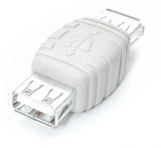 USB-A į USB-A sujungimo adapteris