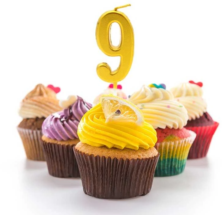 Auksinė žvakutė tortui, skaičius "9"