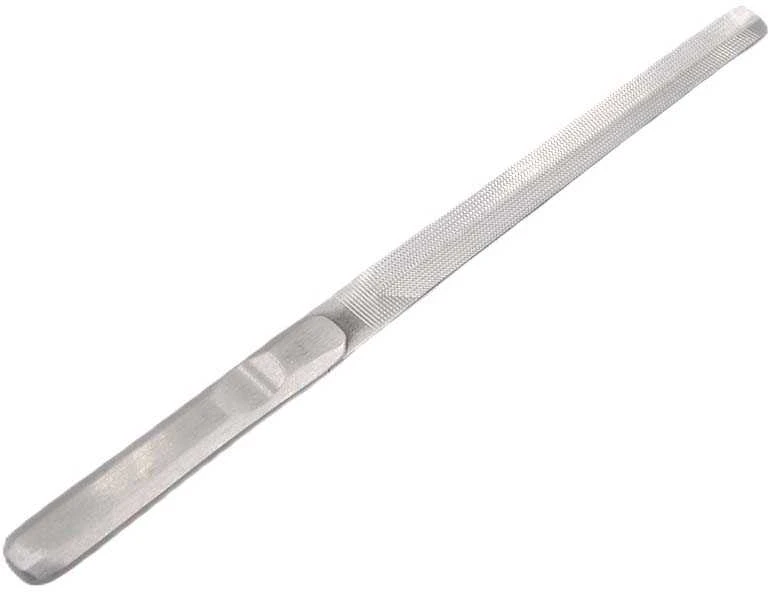 Metalinė dildė nagams
