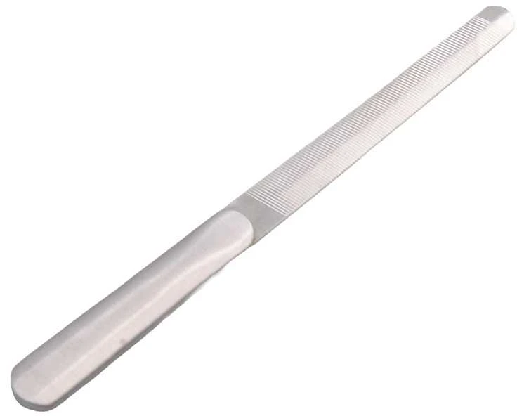 Metalinė dildė nagams