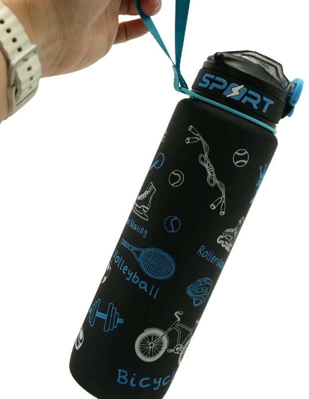 Sportinė plastikinė gertuvė, 1000 ml su dirželiu - Mėlyna