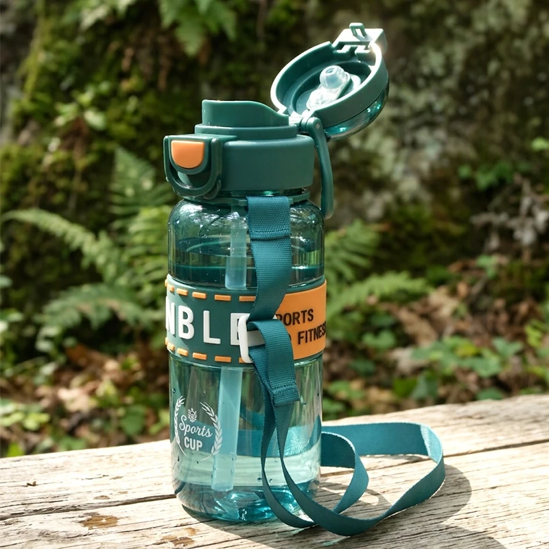 Sportinė plastikinė gertuvė (2in1 sistema), 800 ml - Juoda