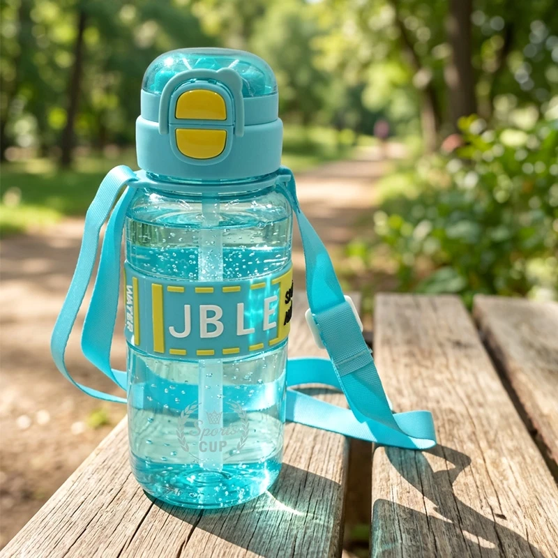 Sportinė plastikinė gertuvė (2in1 sistema), 800 ml - Juoda