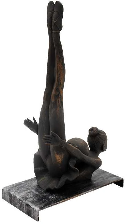 Statulėlė Gimnastė su kamuoliu, 27x16,7x8,5 cm