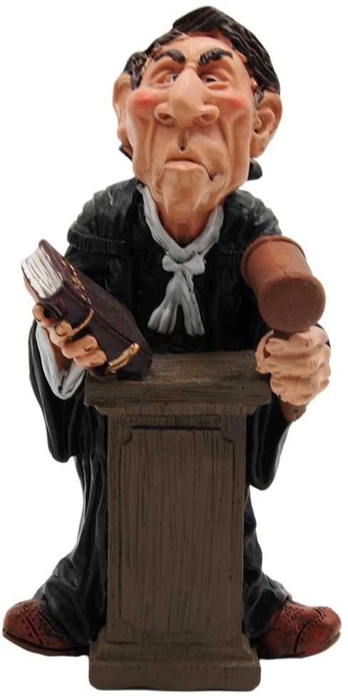 Statulėlė Teisėjas, 16 cm