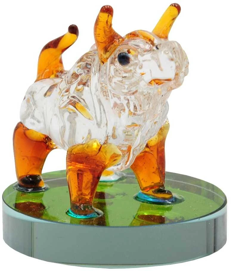 Stiklinė statulėlė Jautis, 4 cm - Žalia