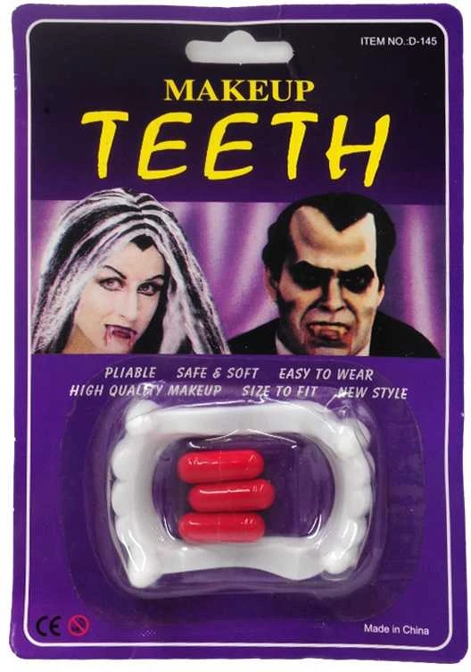 Vampyro dantys su krauju