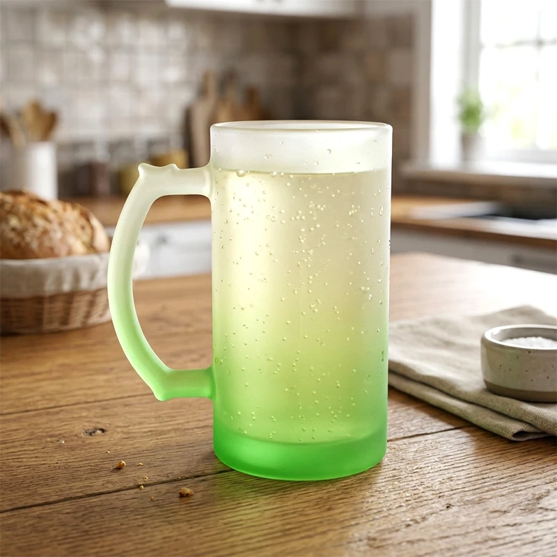 Žalias matinio stiklo bokalas, 500 ml