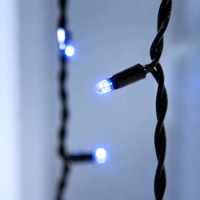 Lempučių užuolaida (šaltai baltos LED lemputės) PROLED IP67 4x2 m