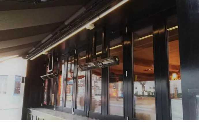 Pastatomas Infraraudonųjų spindulių šildytuvas Heatum H3000R EMPIRE su trikoju stovu
