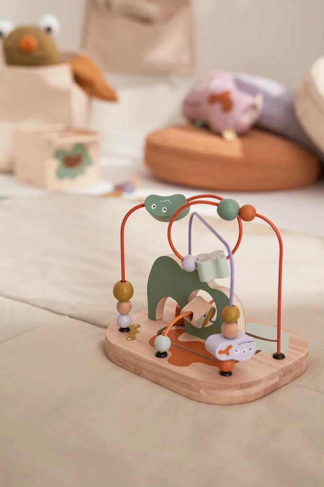 Kid's Concept veiklos žaislas - karoliukų labirintas MicroNeo