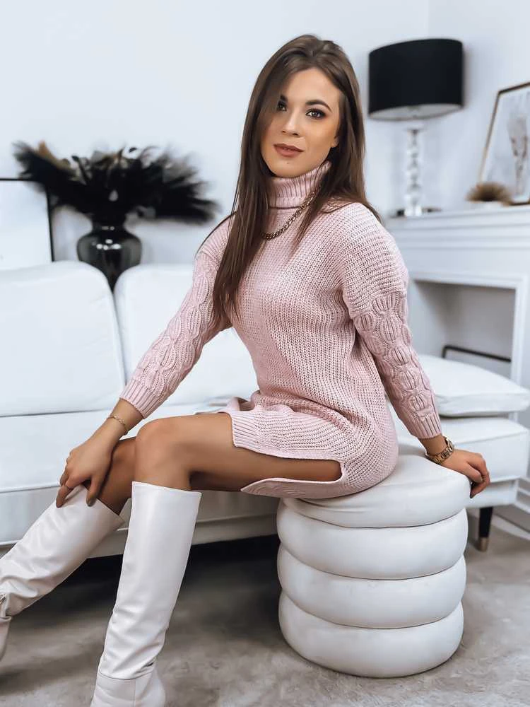 Akcija Moteriška megzta rožinė suknelė Piron