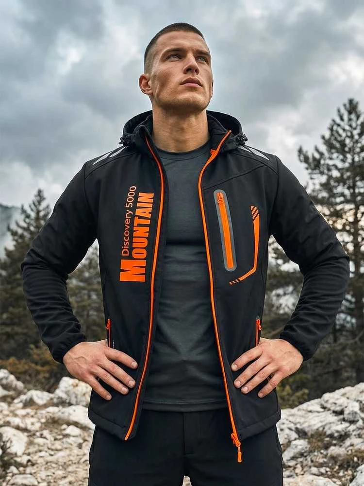 Juoda vyriška striukė su oranžinėmis detalėmis Ero