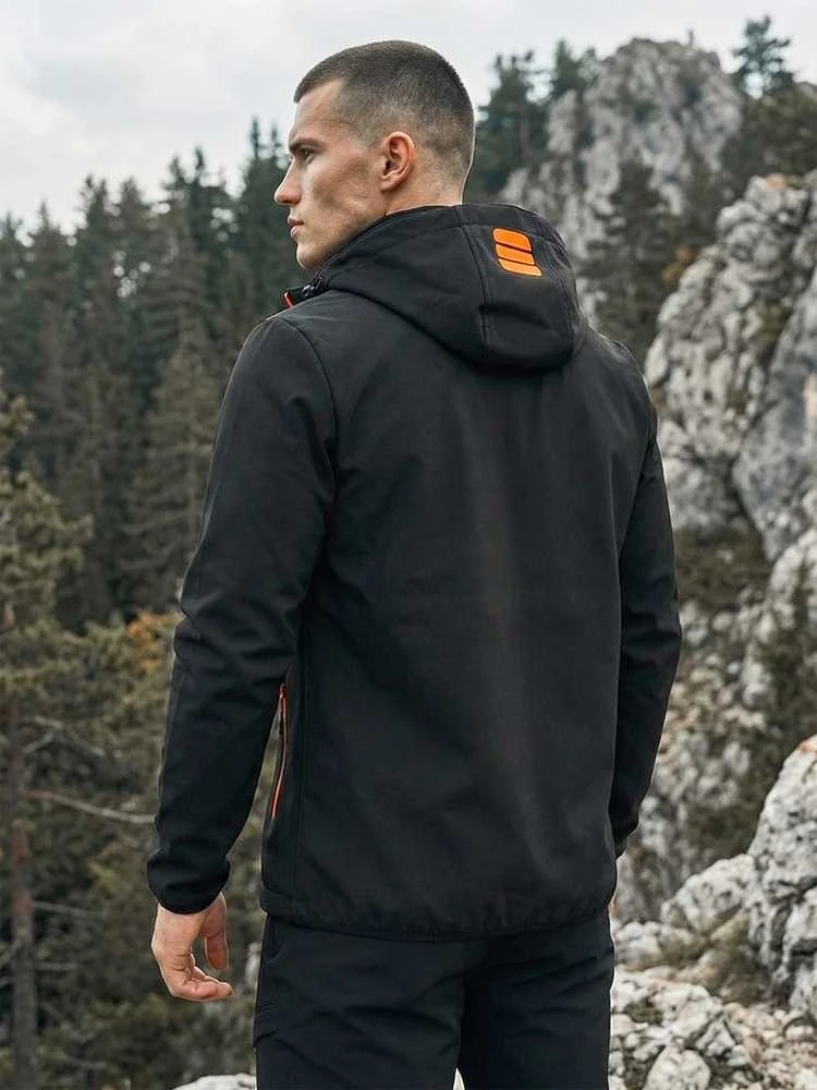 Juoda vyriška striukė su oranžinėmis detalėmis Ero