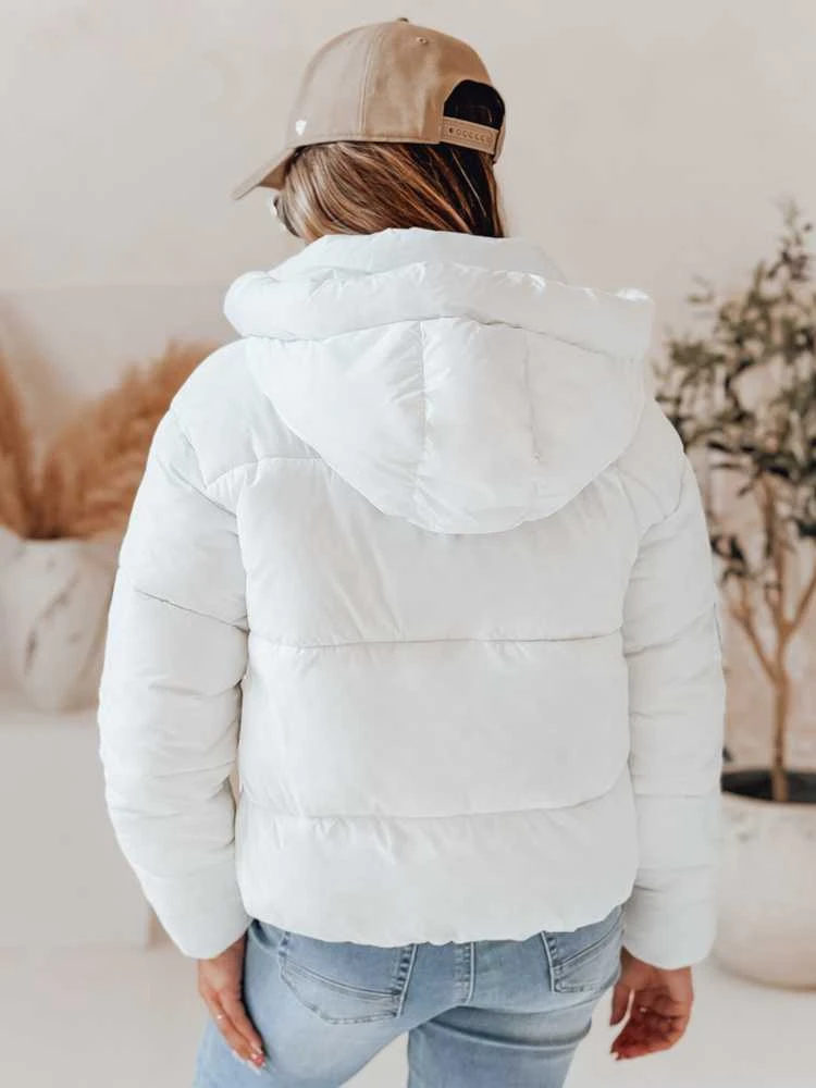 Moteriška baltos spalvos striukė Snowlike