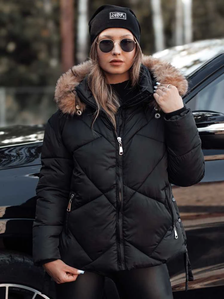 Moteriška juoda dygsniuota žieminė striukė Sisi