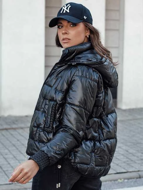 Moteriška juoda žieminė striukė Warm