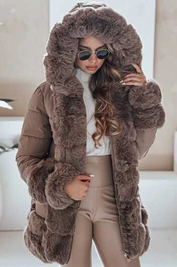 Moteriška ruda striukė su kailiu City