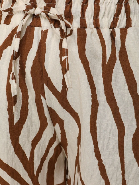Moteriški rudi/balti šortai Zebra