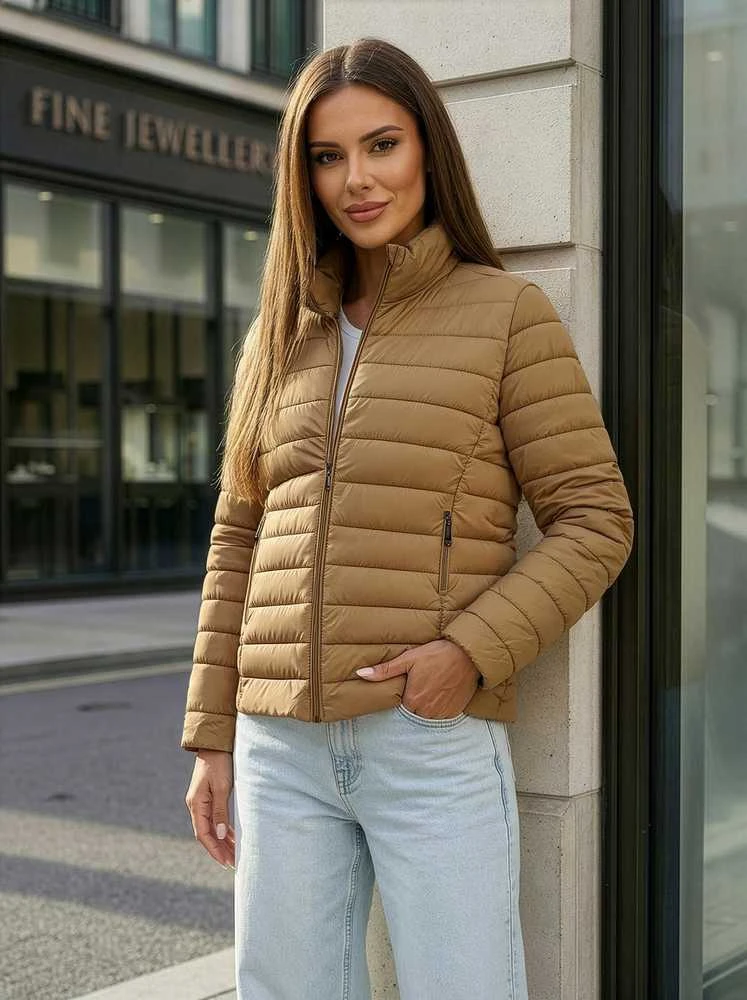 Ruda striukė Titer