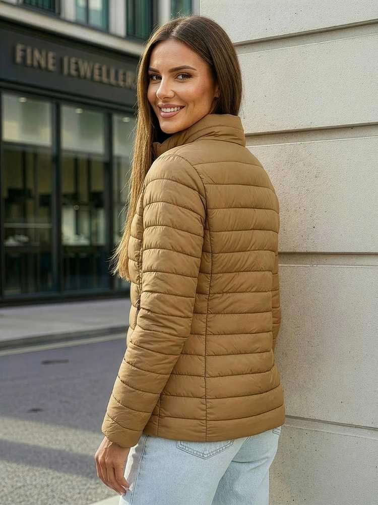 Ruda striukė Titer