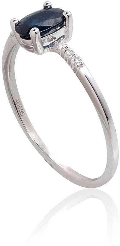 Auksinis žiedas su brangakmeniais. Metalas: Baltas Auksas. Praba: 585°. Akmuo: Briliantai , Safyras - 16.5 - 1.12 g. - Briliantai (0,04Ct), Safyras (0,48Ct)