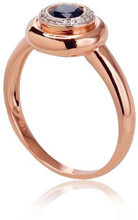 Auksinis žiedas su brangakmeniais. Metalas: Raudonas Auksas. Praba: 585°. Akmuo: Briliantai , Safyras - 18.5 - 3.97 g. - Briliantai (0,052Ct), Safyras (0,673Ct)
