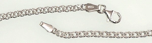 Sidabrinė grandinėlė Rombo 2,8 mm , briaunų apdirbimas deimantu - 50 - 6.6 g. - 2,8 mm.