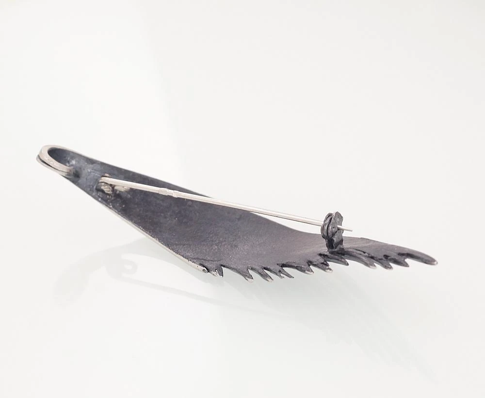 Sidabrinė sagė - 10.5 g. - 75 mm.