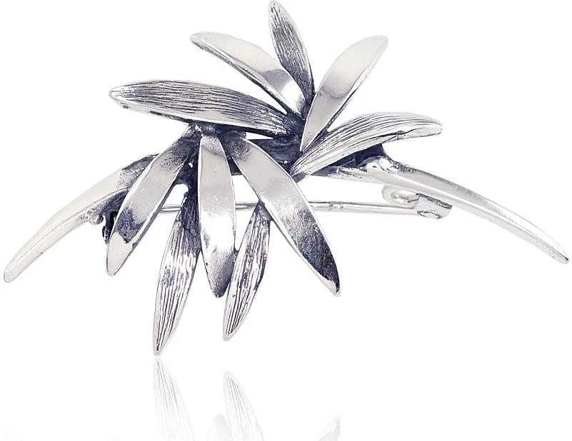 Sidabrinė sagė - 4.5 g. - 43 mm.