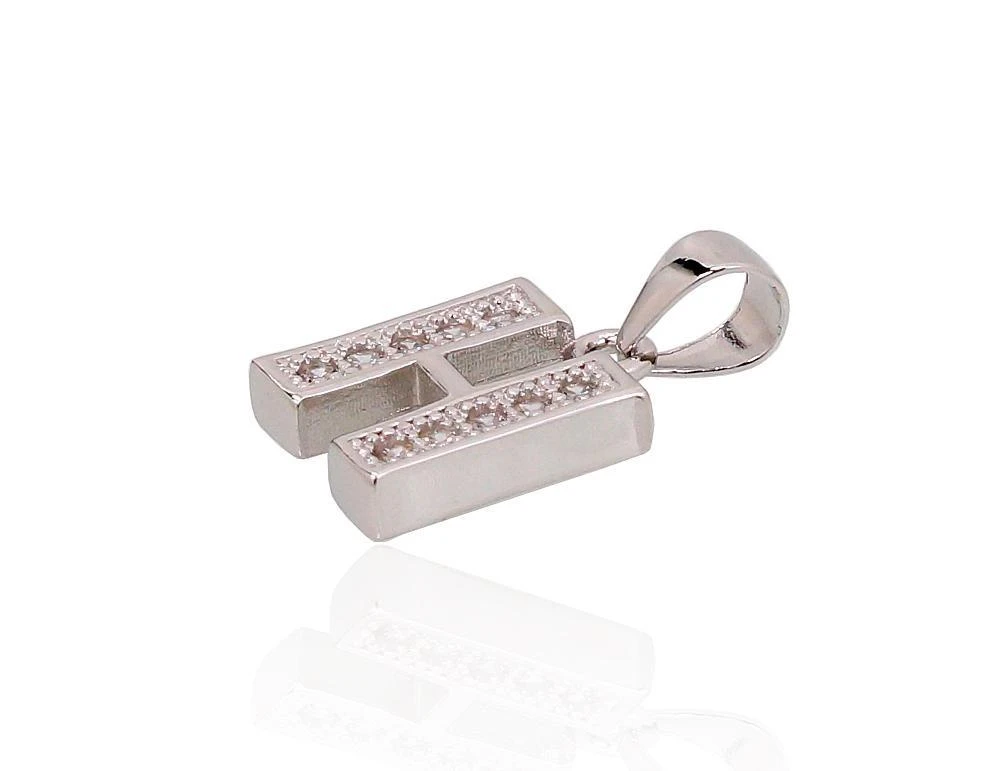 Sidabrinis Pakabukas - Vardo Raidė. Metalas: Sidabras. Praba: 925°. Akmuo: Cirkonai - 1.7 g. - 19 mm.