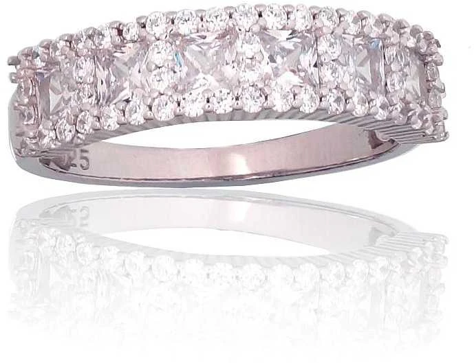 Sidabrinis žiedas - 17 - 2.7 g.
