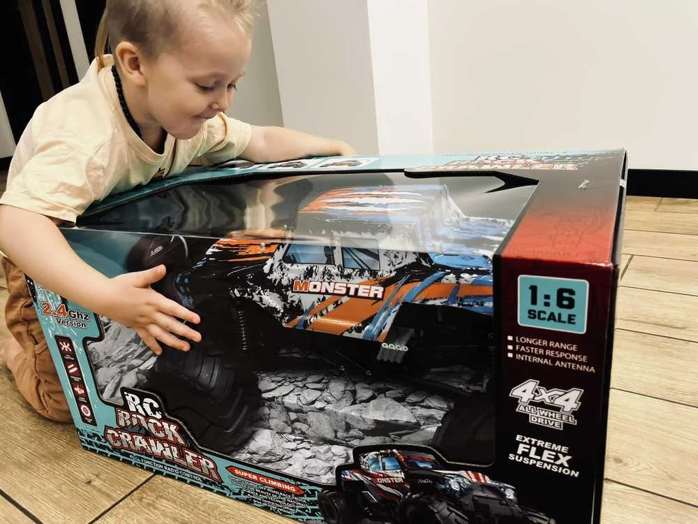 Cooler Stuff Didelis1:6 RC mašina džipas visureigis su nuotoliniu valdymo pultu 57 cm ilgis