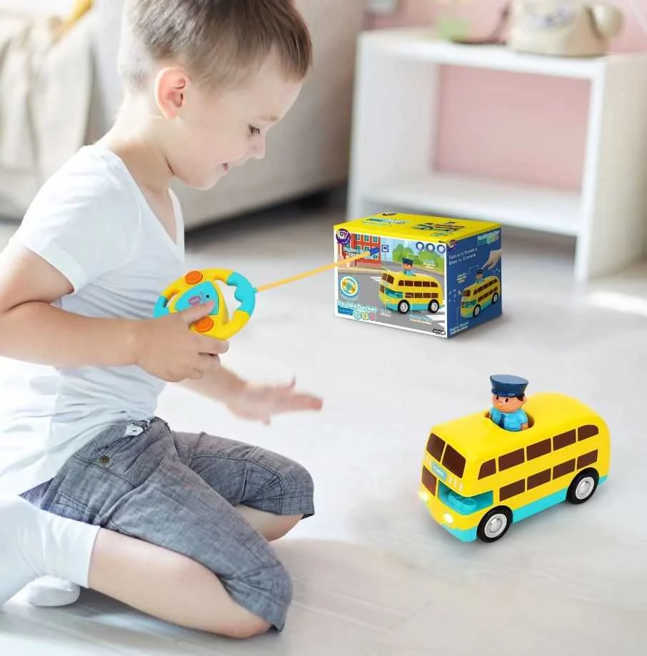 Cooler Stuff Radijo bangomis valdomas autobusas