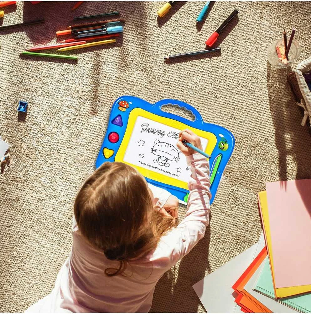 Malplay Magnetinė piešimo lenta su 4 anstpaudais