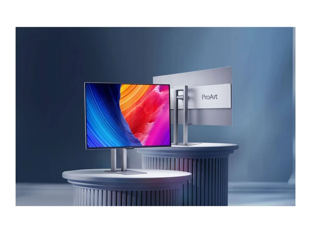 ASUS ProArt OLED PA32UCDM computer monitorius 80 cm (31.5") 3840 x 2160 pikselių 4K Ultra HD QD-OLED Sidabrinis