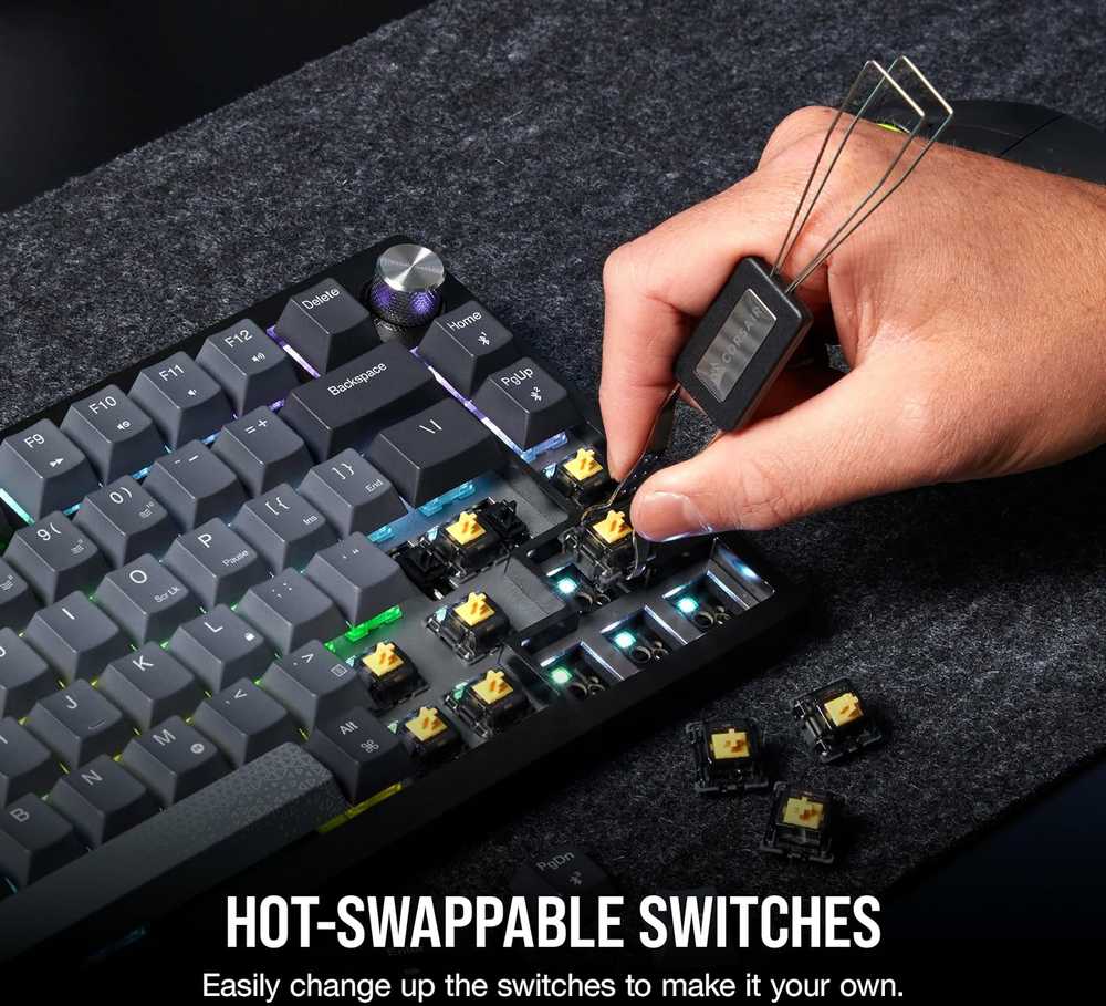 CORSAIR K65 Plus Belaidė mechaninė klaviatūra RGB LED pašvietimas Corsair MX Raudona