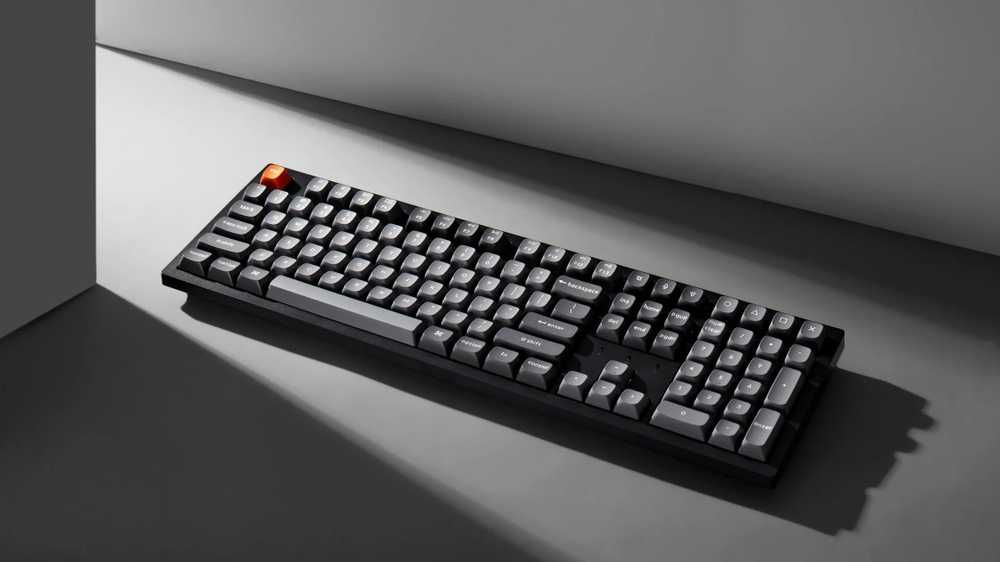 Keychron K10 Max Wireless (K10M-H1) - US išdėstymas - Hot-Swappable Super Raudona Switches - Juodas (Juoda) Mechaninė Belaidė Žaidimų Klaviatūra